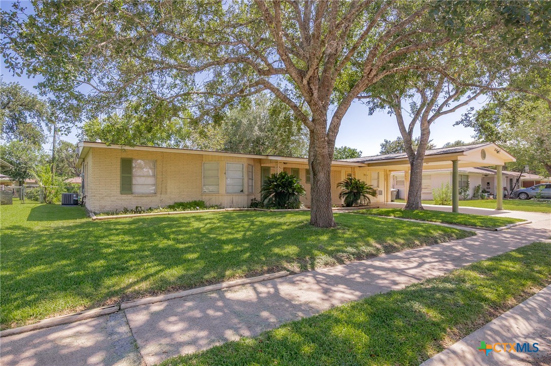 1901 Bon Aire Avenue