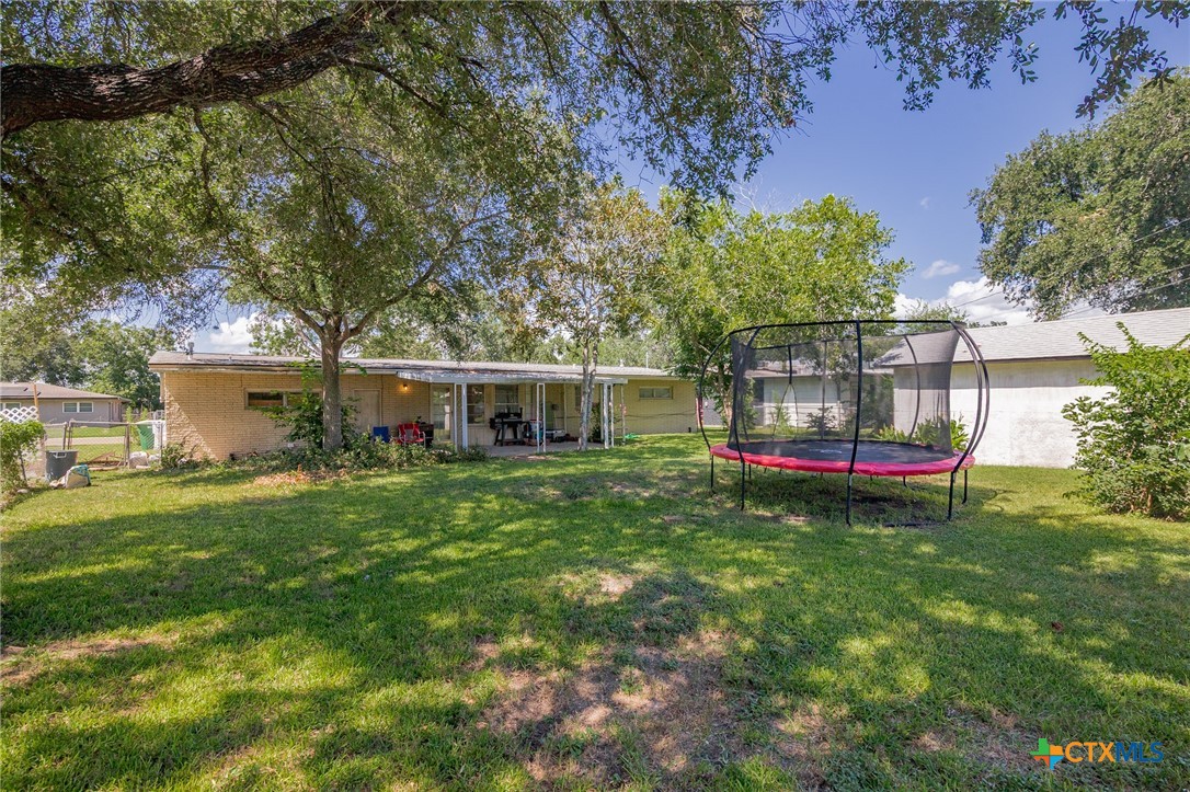 1901 Bon Aire Avenue