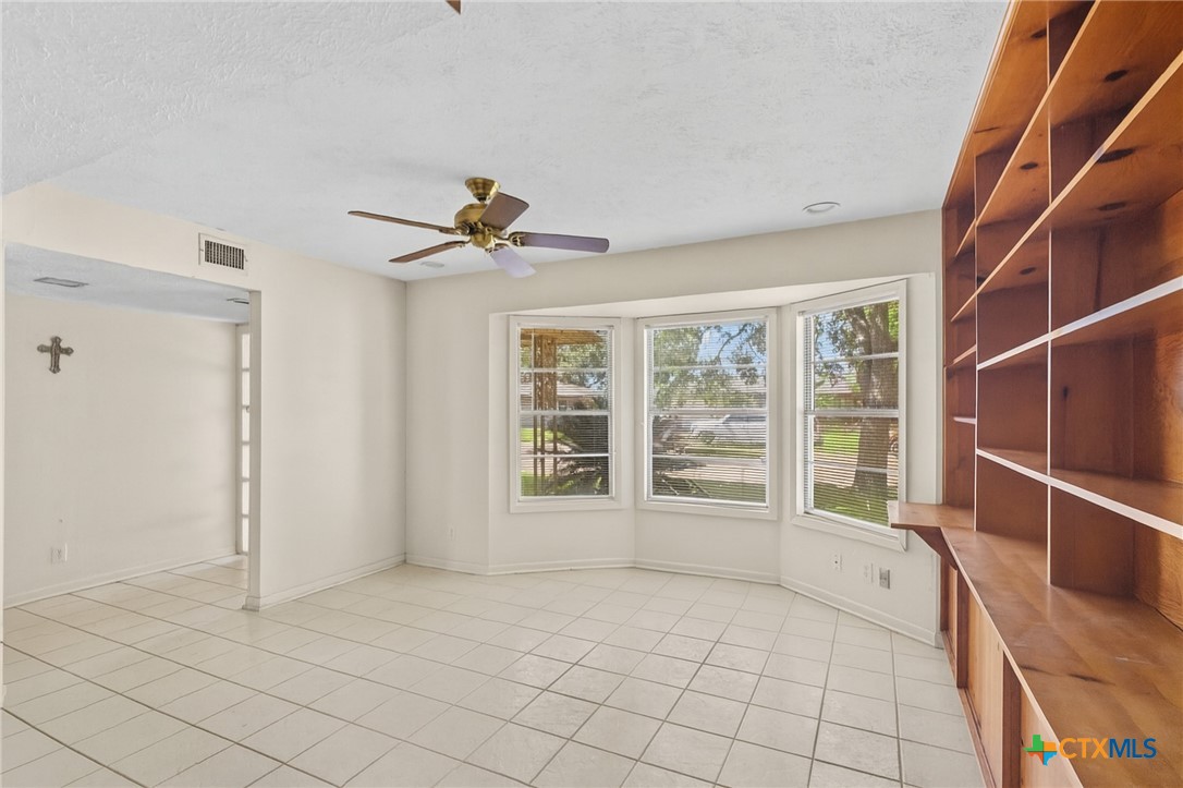 1901 Bon Aire Avenue