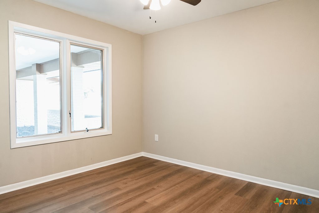 107 Gentle Breeze Street