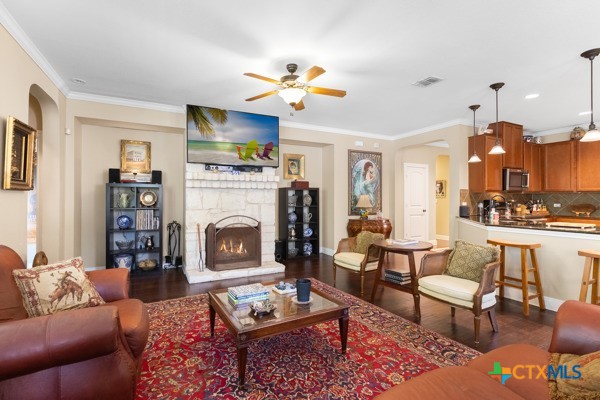 706 Cavallo Springs Cove