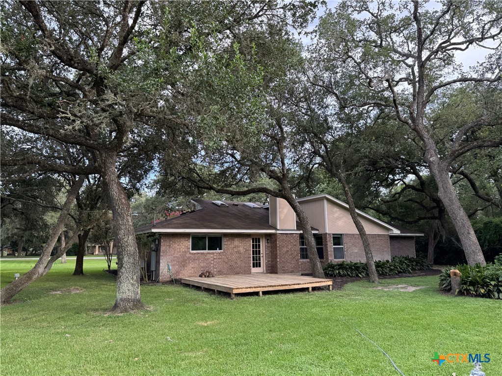 778 Live Oak