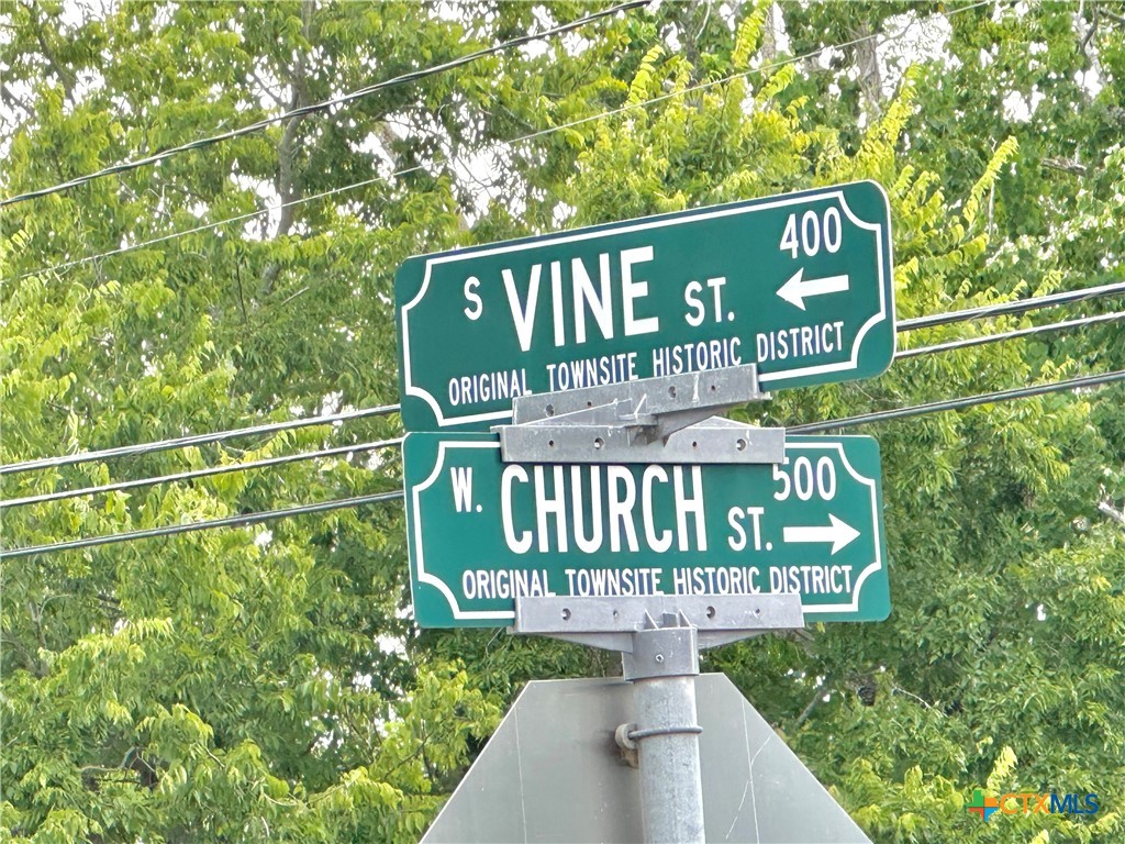 400 W Church Street