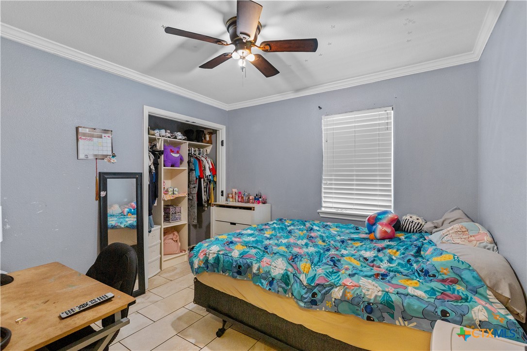 3107 Flamingo