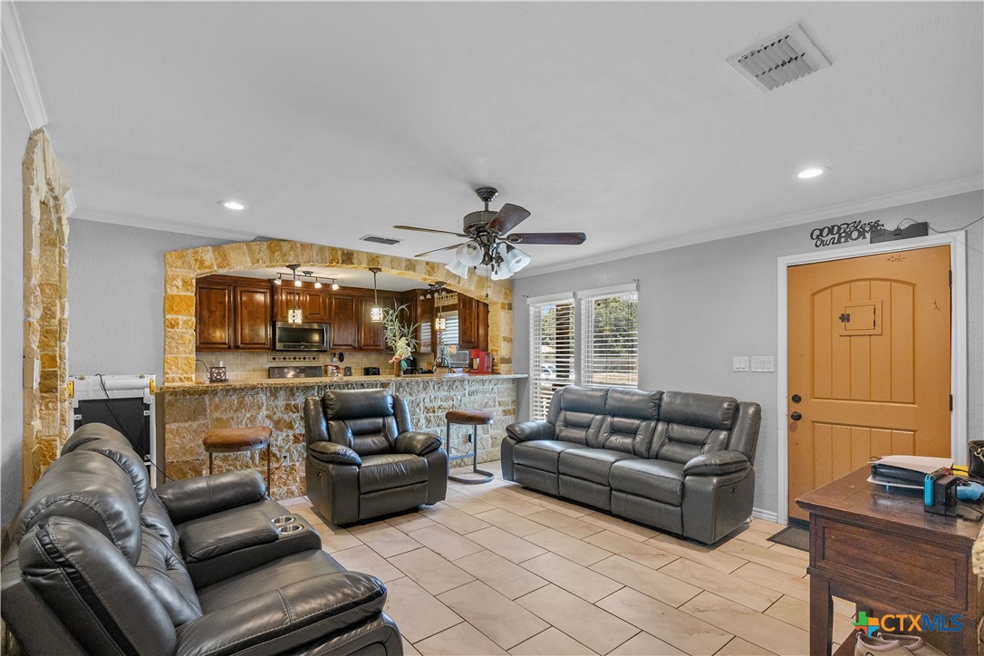 3107 Flamingo