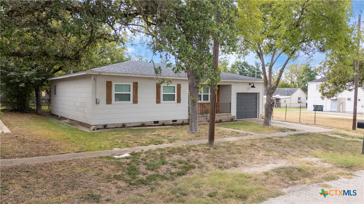 504 N Arnim