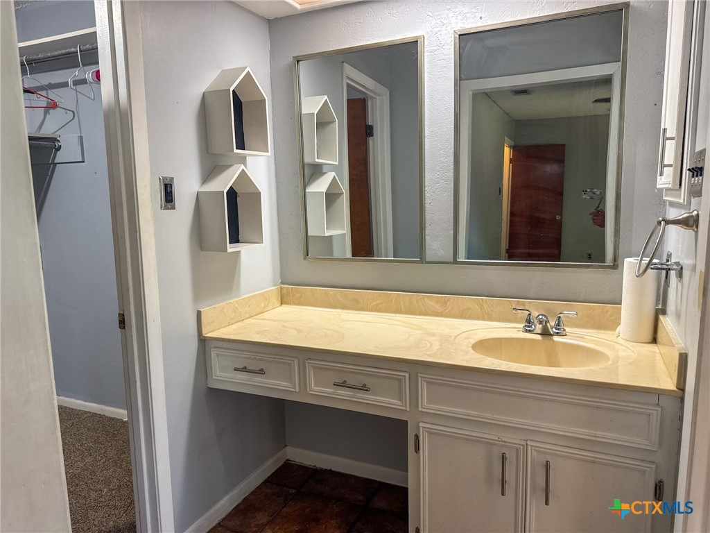 1201 Westwood Street