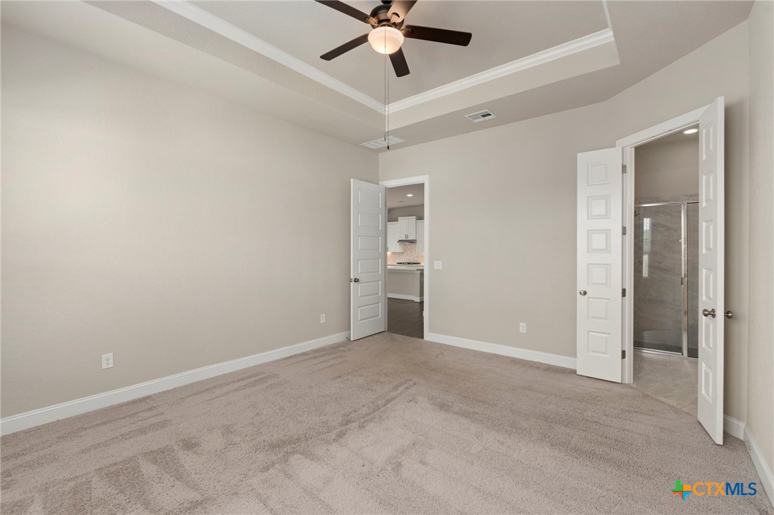6533 Crockett Cove