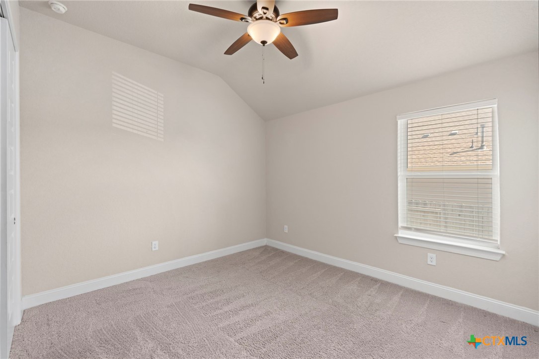6533 Crockett Cove