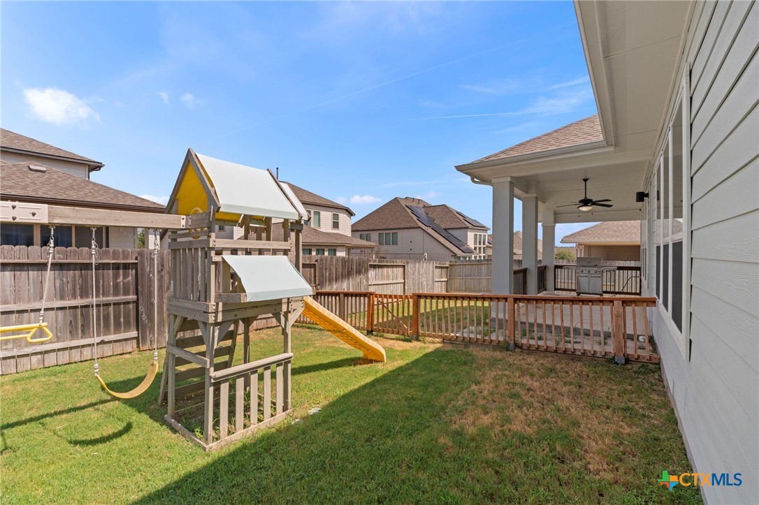 6533 Crockett Cove