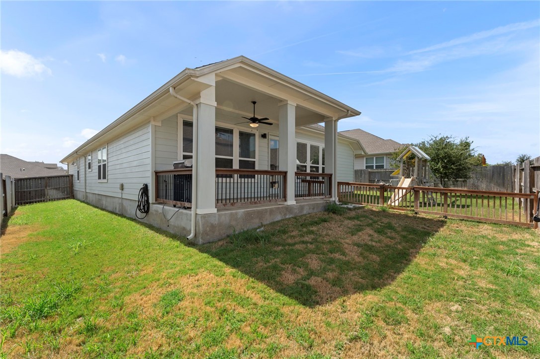 6533 Crockett Cove
