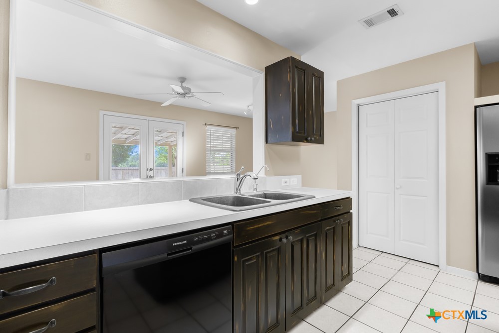 203 US Highway 87 101