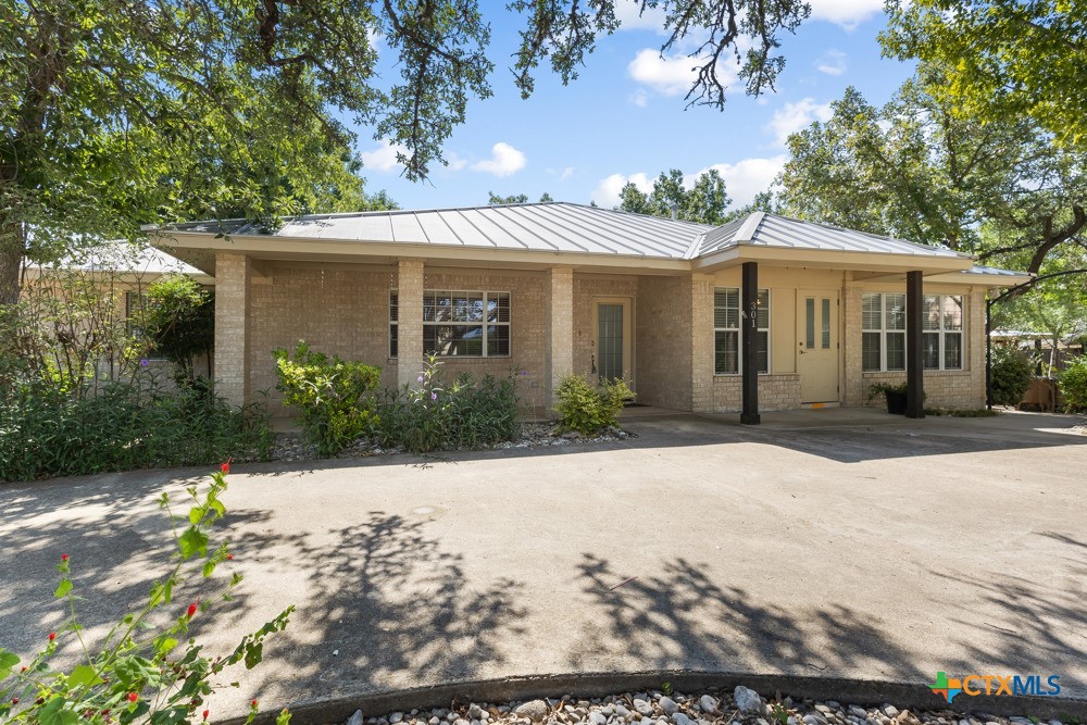 203 US Highway 87 101