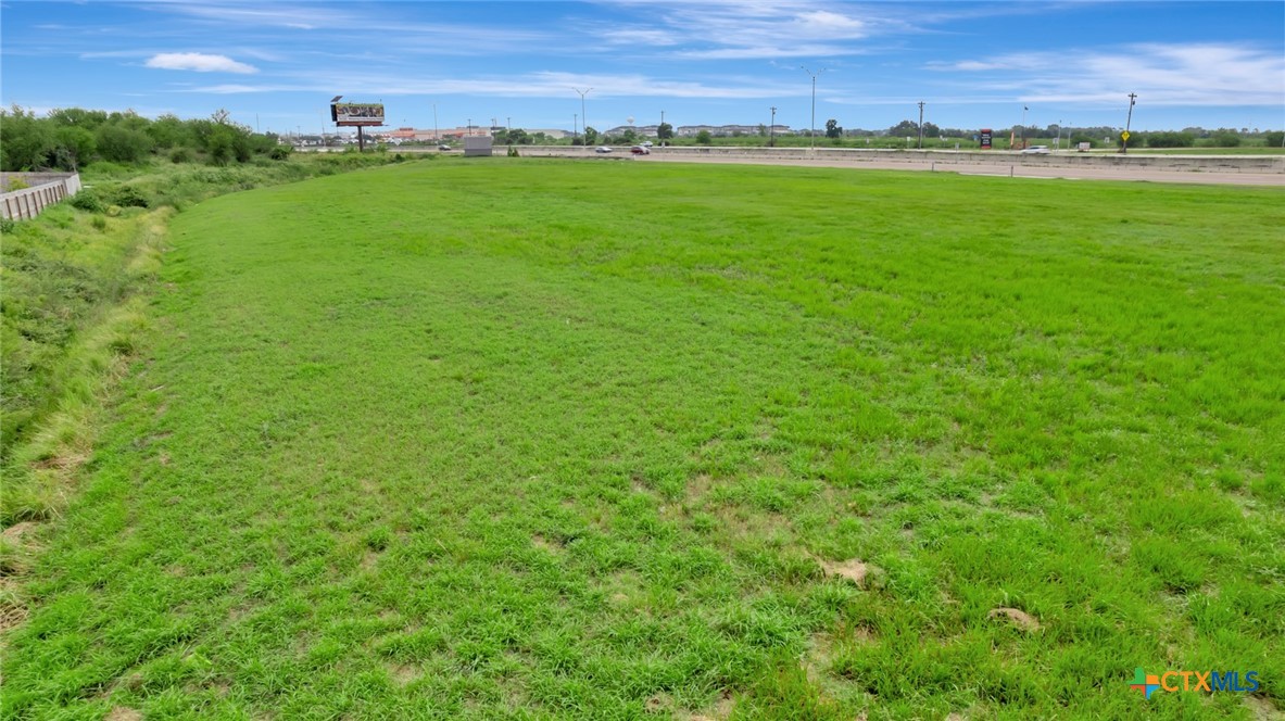 6201 NE Zac Lentz Parkway