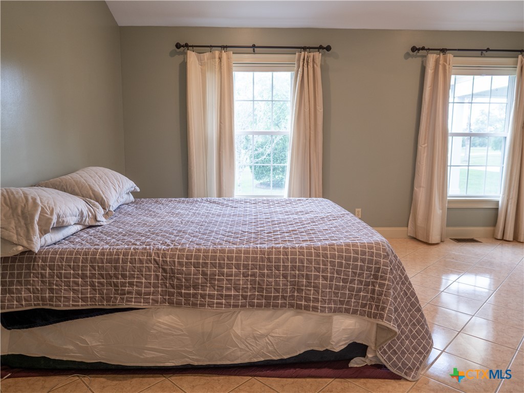 403 Oakside Drive