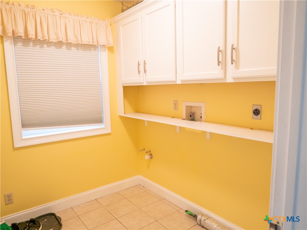 403 Oakside Drive
