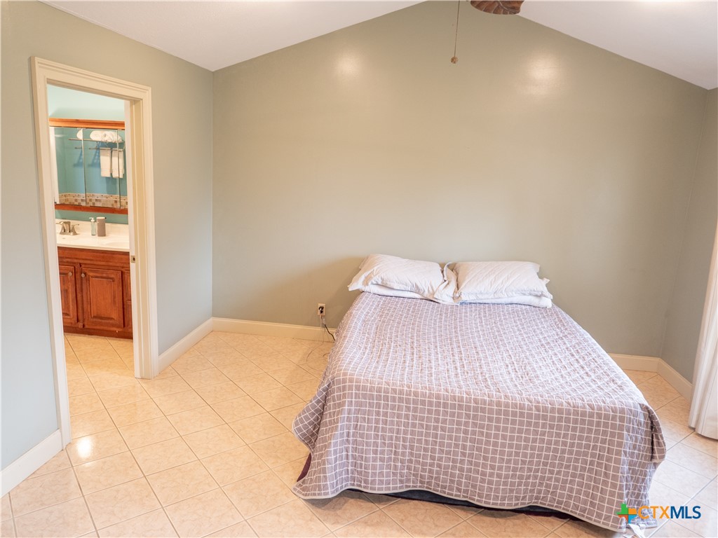 403 Oakside Drive