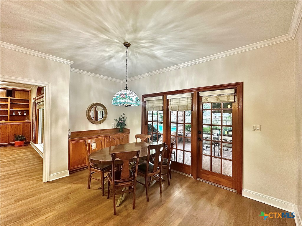 210 Woodlands Lane