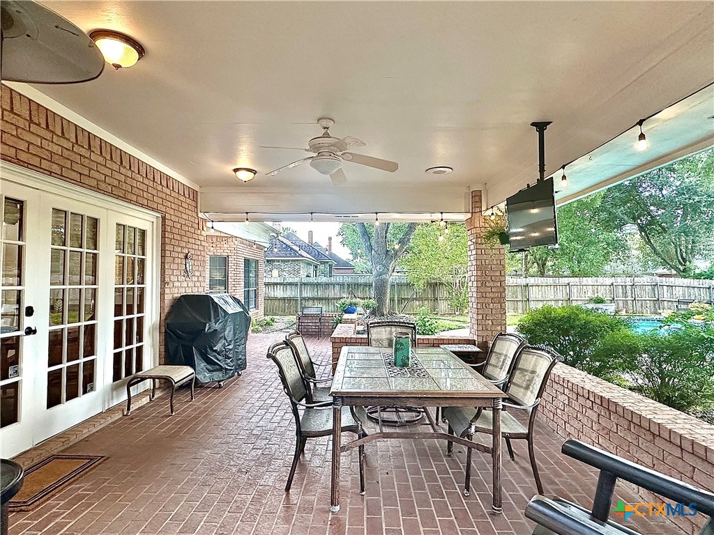 210 Woodlands Lane