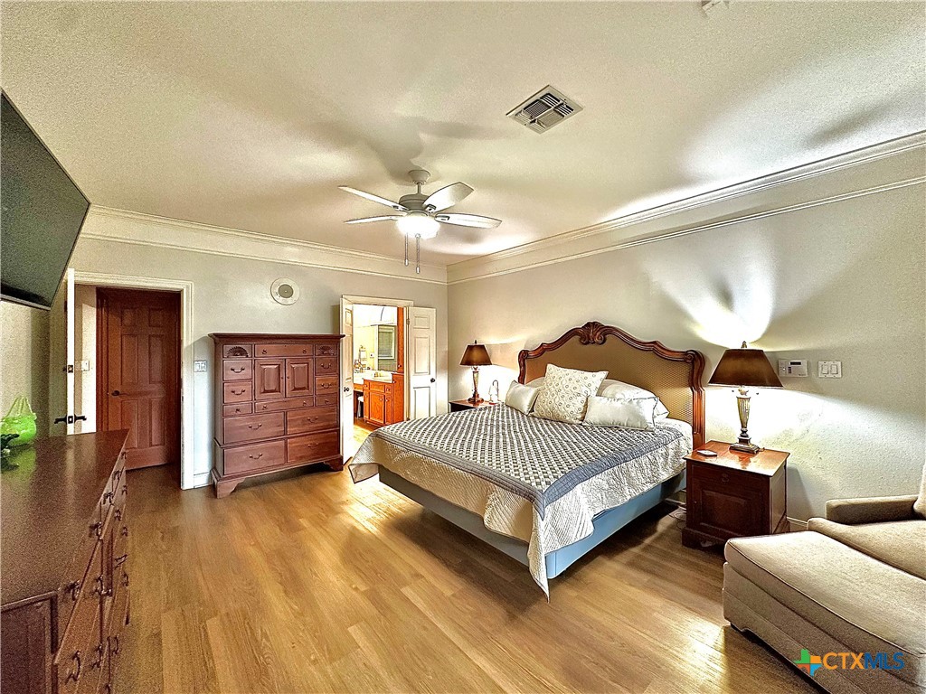 210 Woodlands Lane