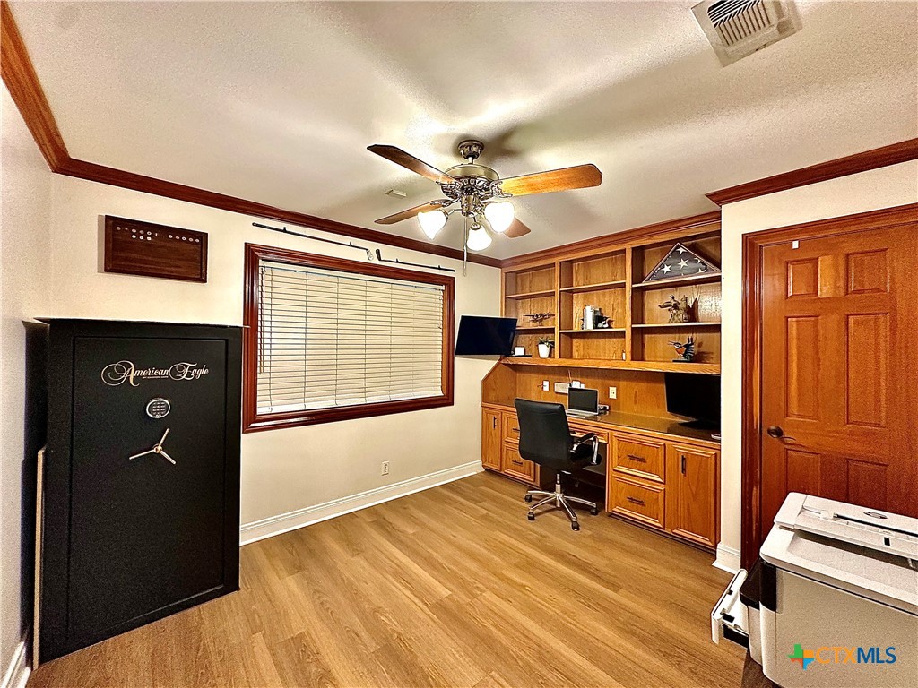 210 Woodlands Lane