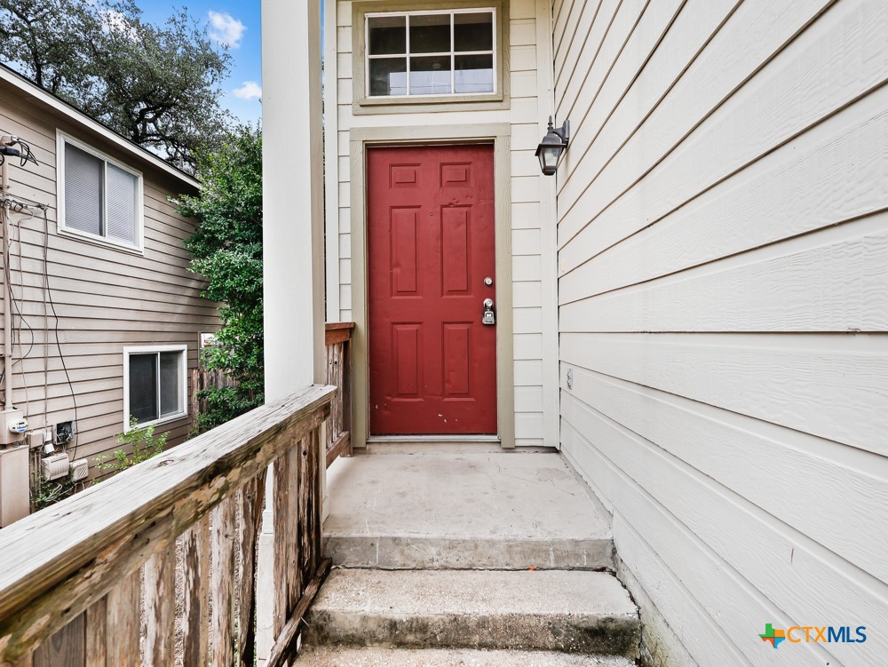 825 Sagewood Trail 825