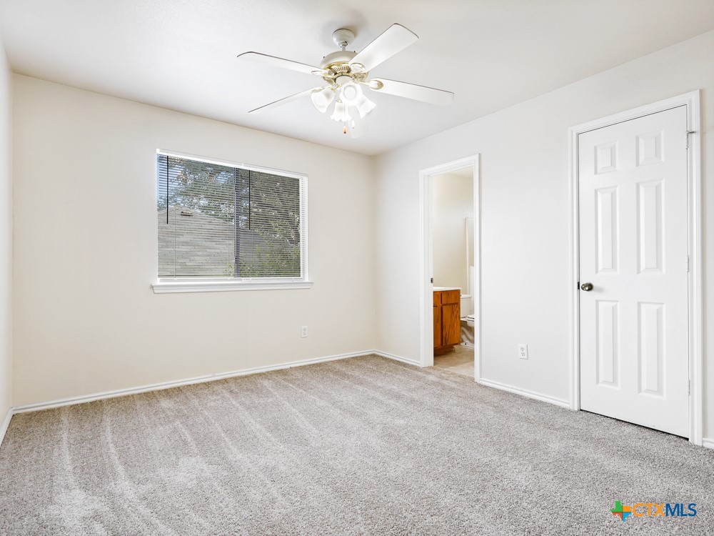 825 Sagewood Trail 825