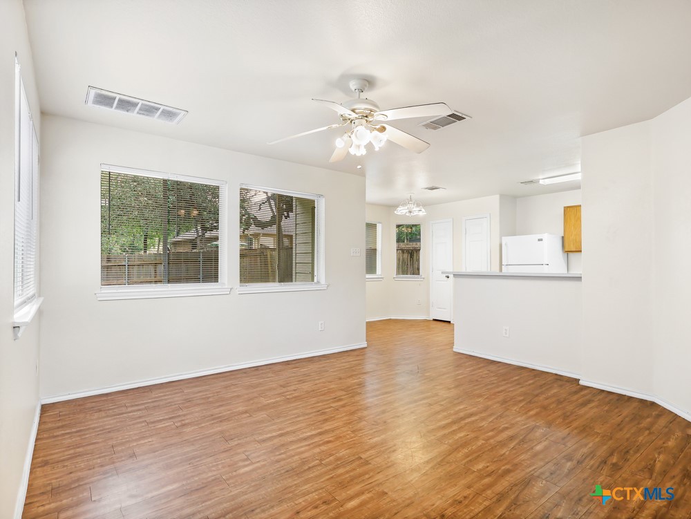 825 Sagewood Trail 825