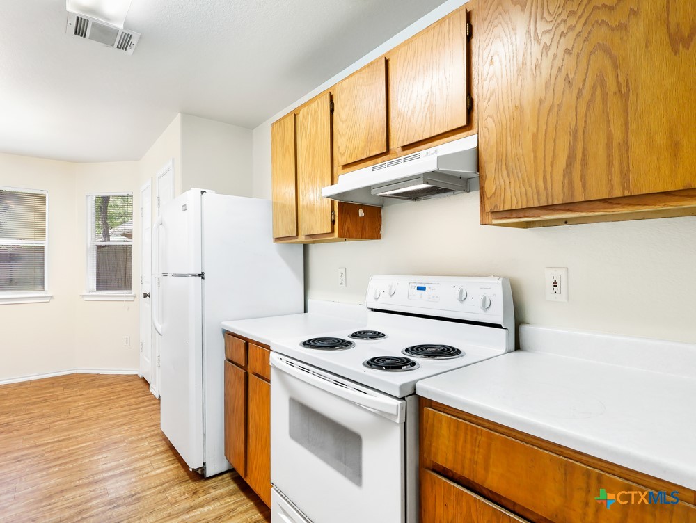 825 Sagewood Trail 825