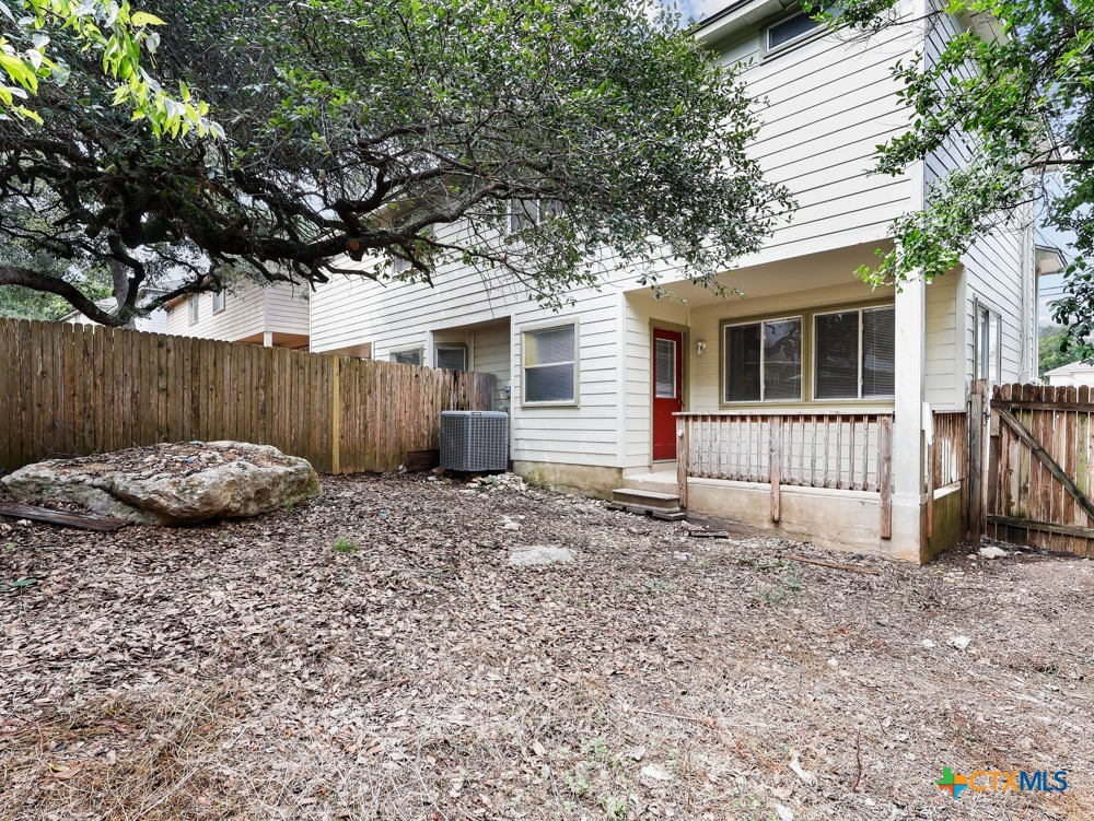 825 Sagewood Trail 825