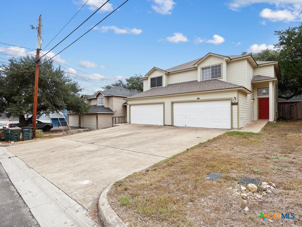 825 Sagewood Trail 827
