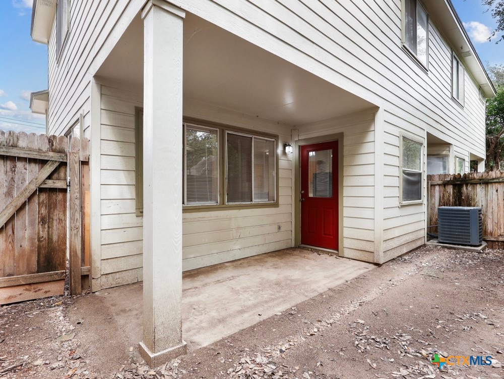 825 Sagewood Trail 827