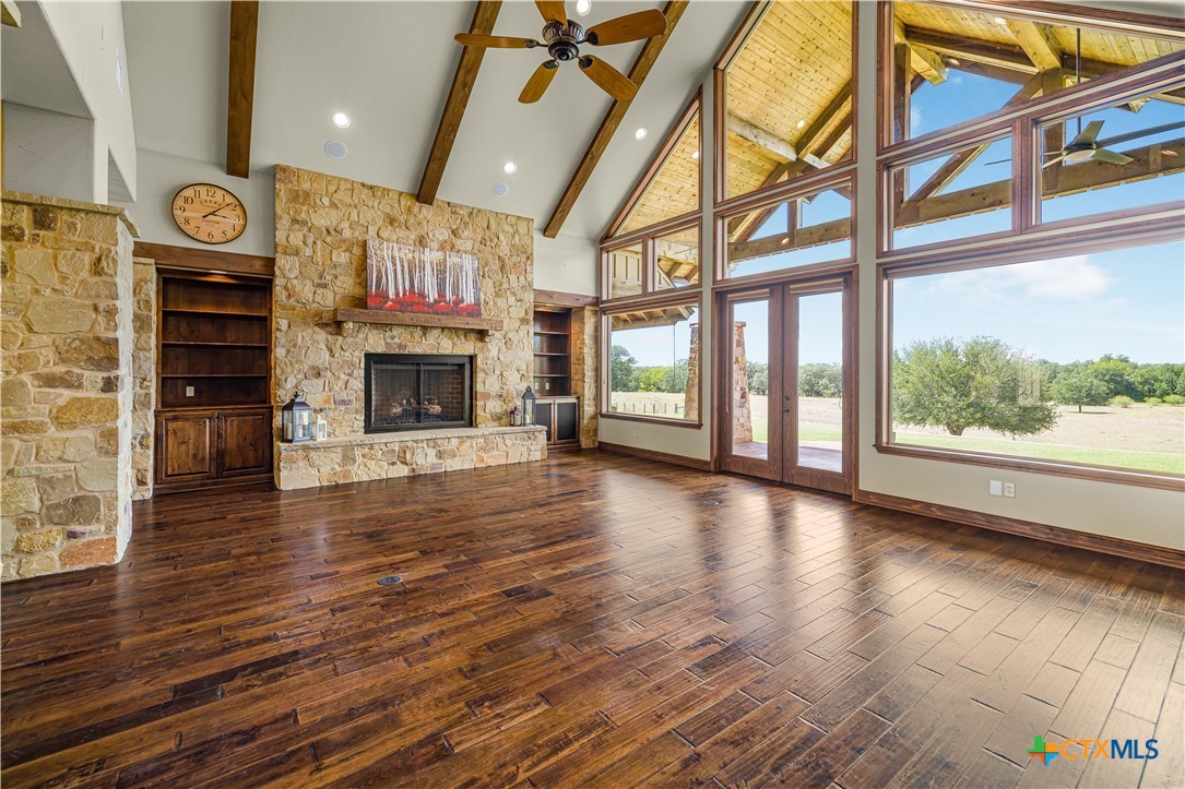 1682 County Road 310