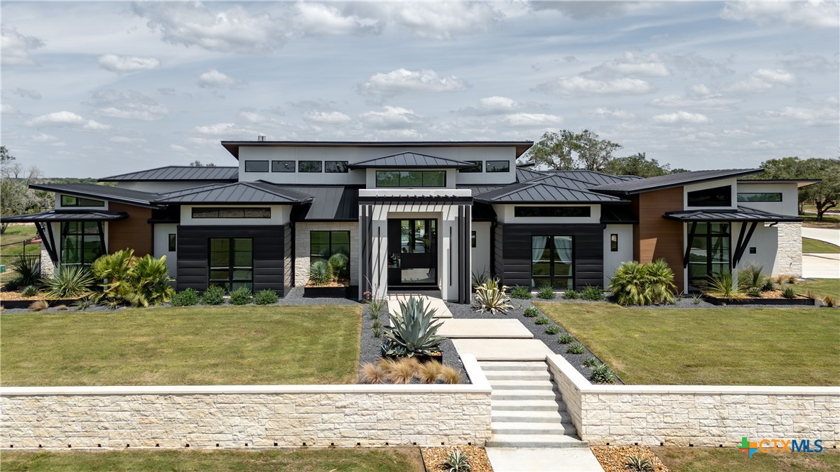 3466 Levi Sloan Road