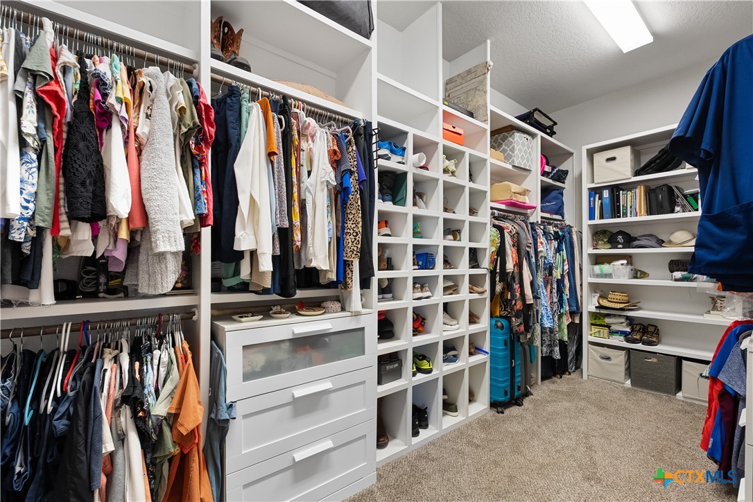 604 Academy Oaks Drive