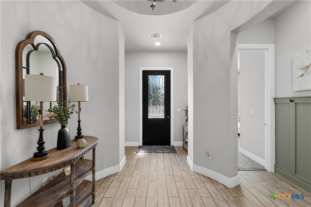 604 Academy Oaks Drive