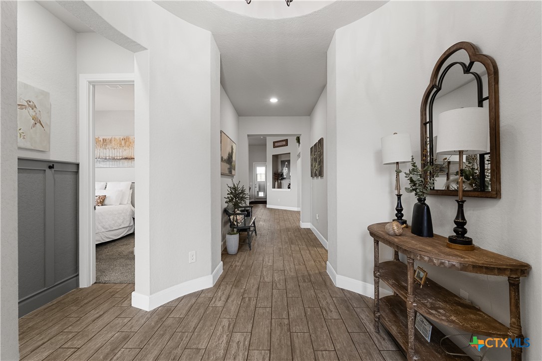 604 Academy Oaks Drive