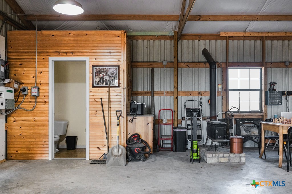 1439 Dagg Road