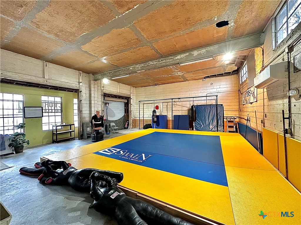 901 N Ben Jordan Street