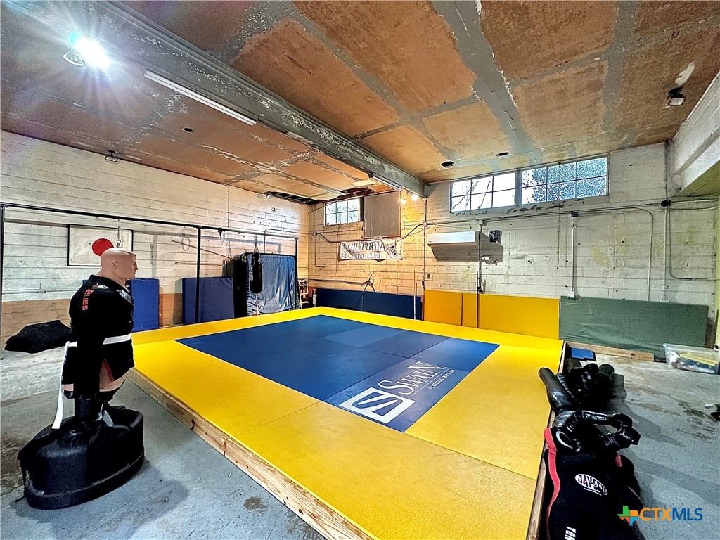 901 N Ben Jordan Street