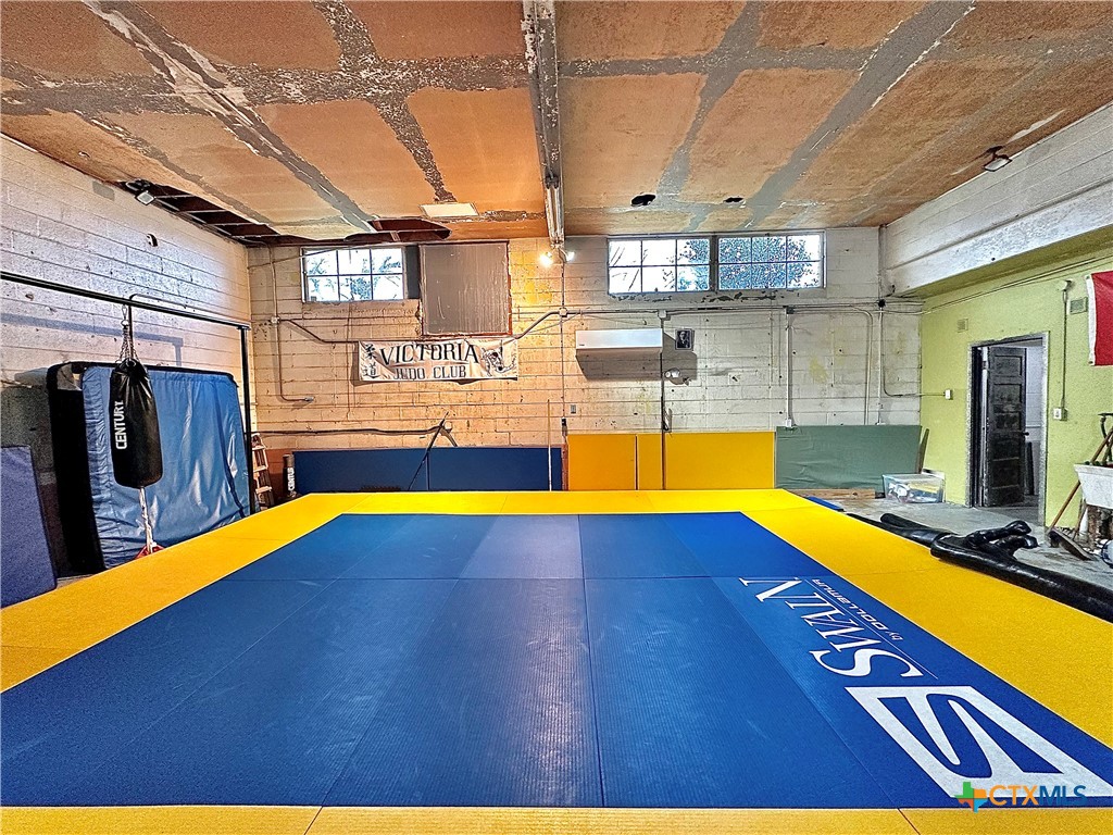 901 N Ben Jordan Street