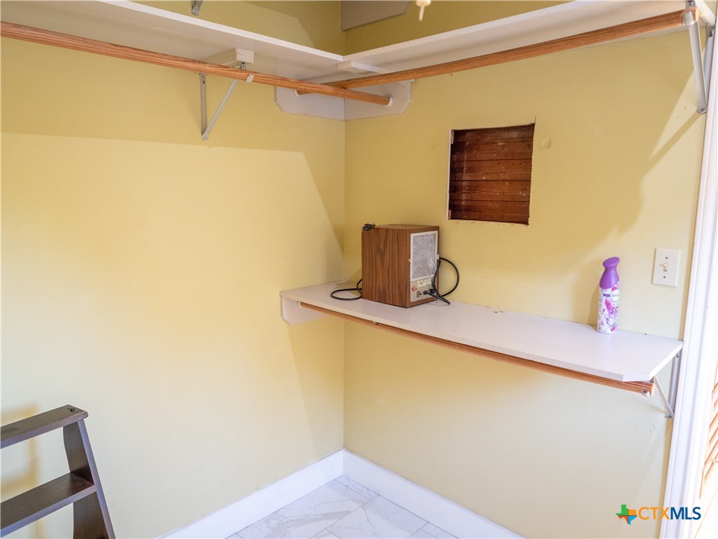 408 E Reuss Boulevard