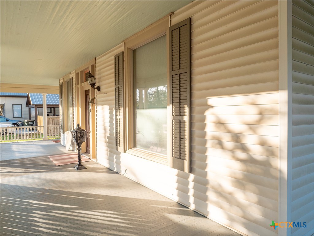 408 E Reuss Boulevard