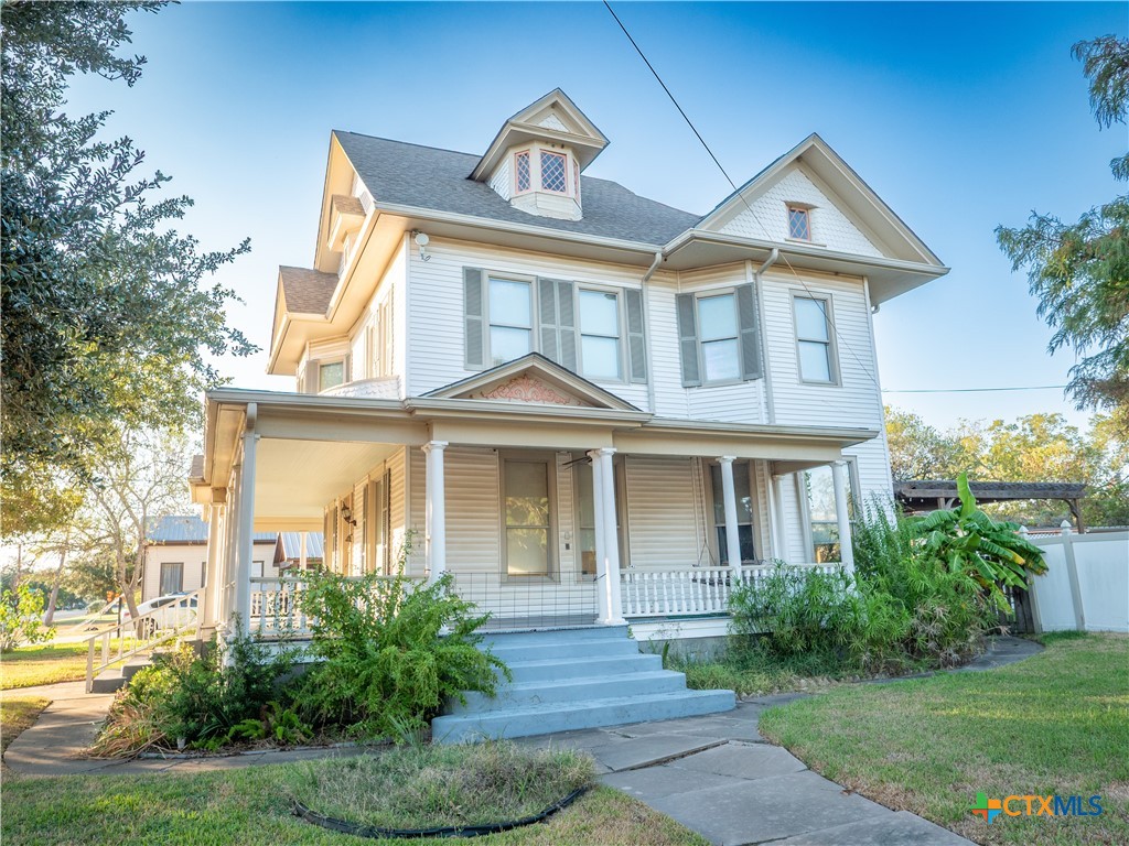 408 E Reuss Boulevard