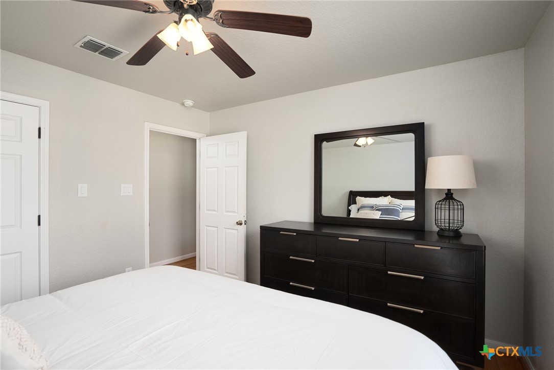 1526 Bonnyview Drive