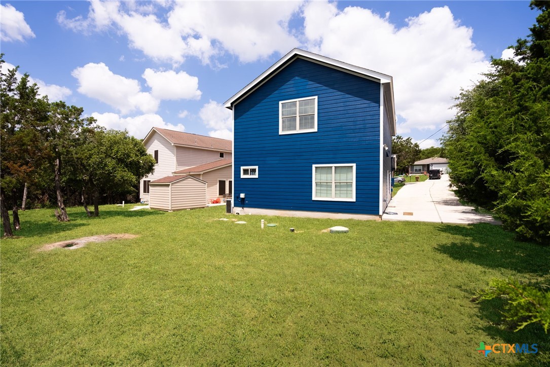1526 Bonnyview Drive