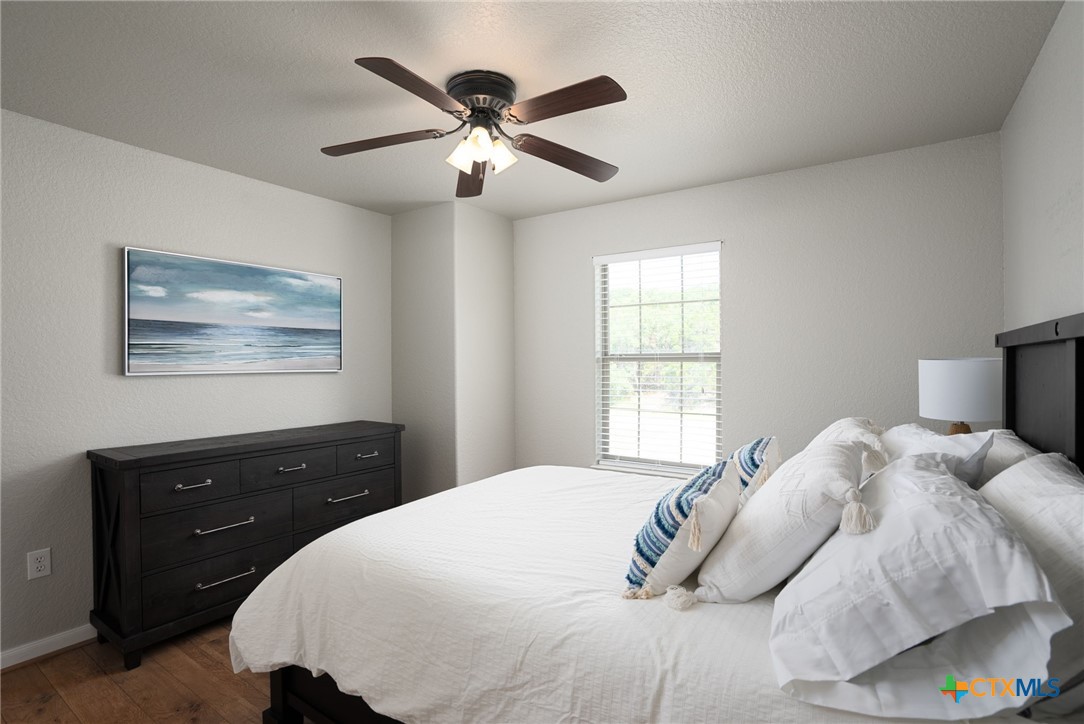 1526 Bonnyview Drive
