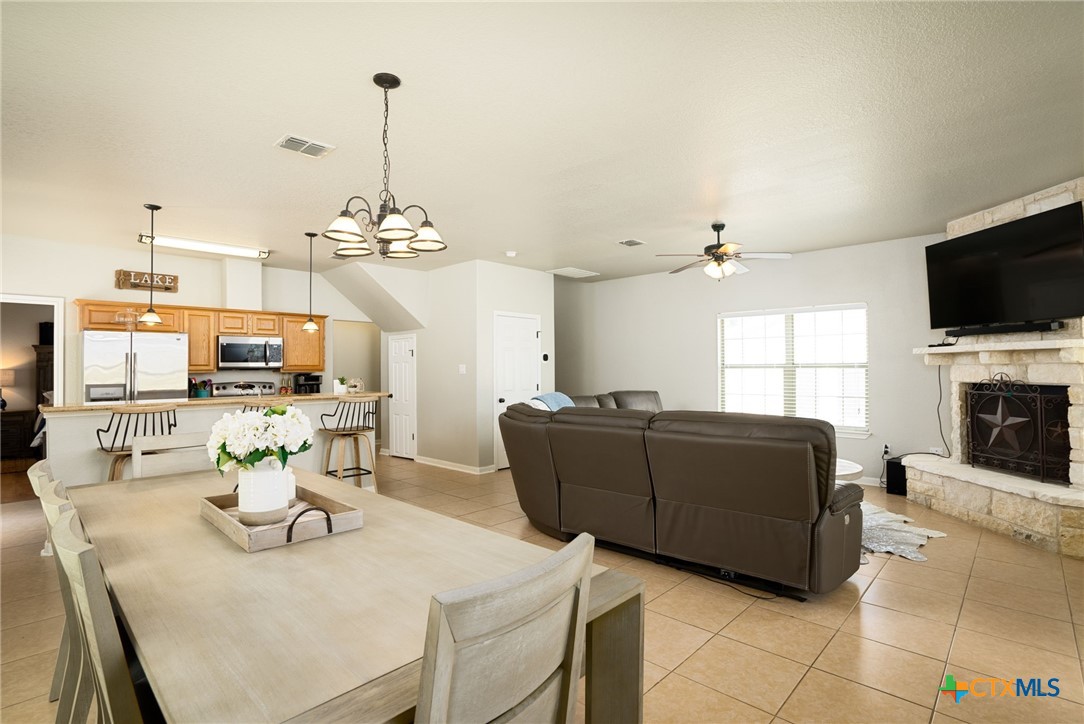1526 Bonnyview Drive