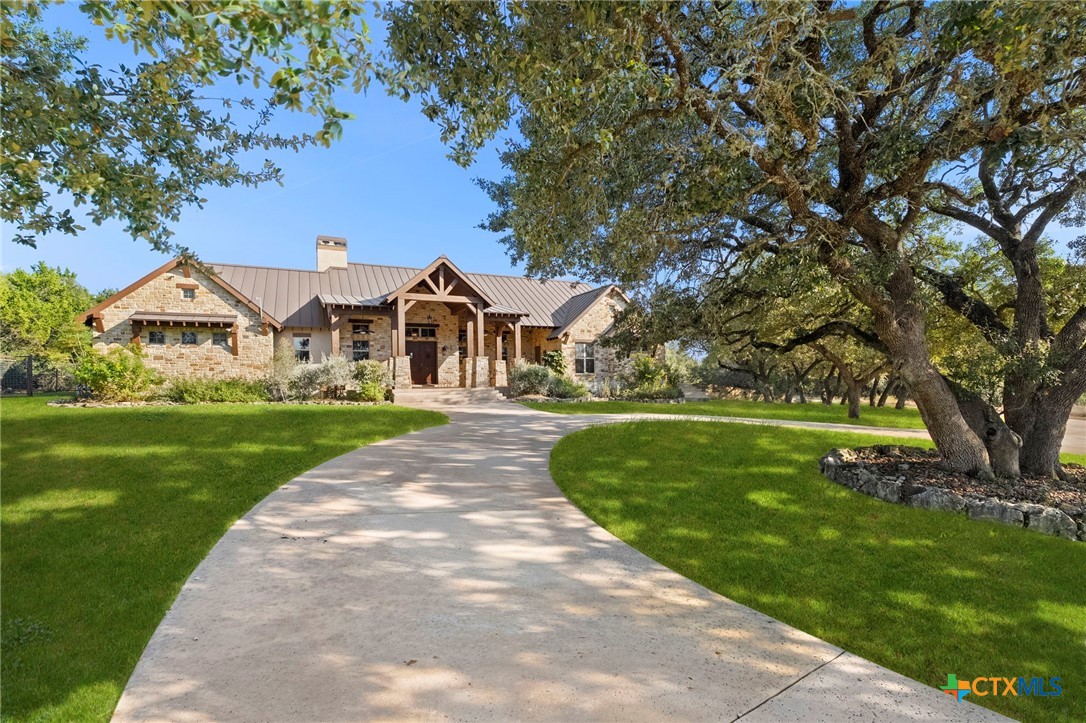 651 River Chase Dr Drive