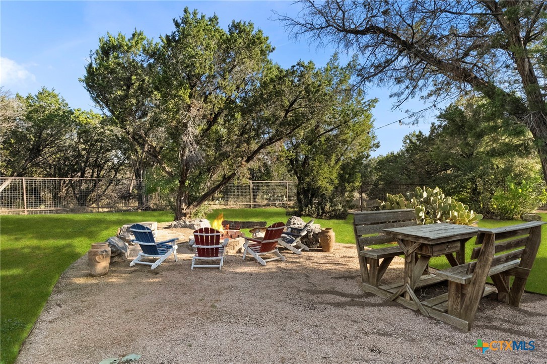 651 River Chase Dr Drive